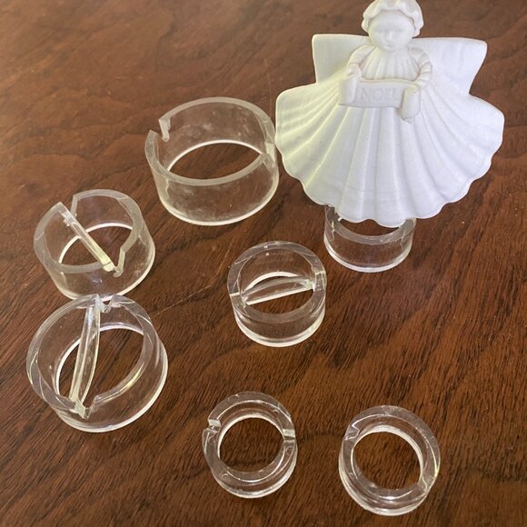 7 Round Acrylic display stands for Margaret Furlong Angel Figurines mixed sizes - Picture 2 of 2